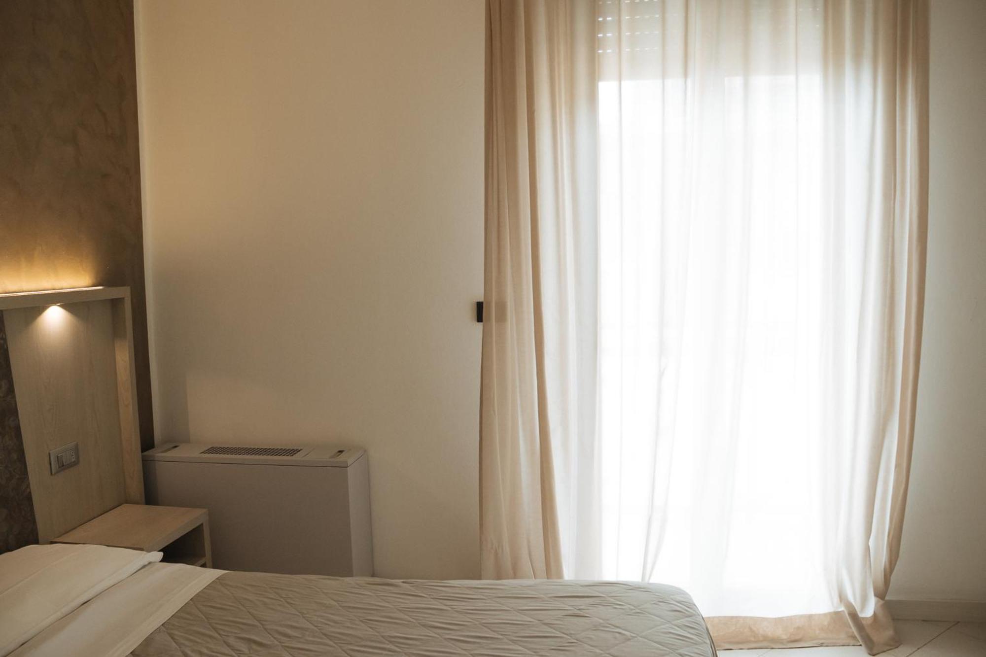 רימיני Gabbiano Apartments מראה חיצוני תמונה