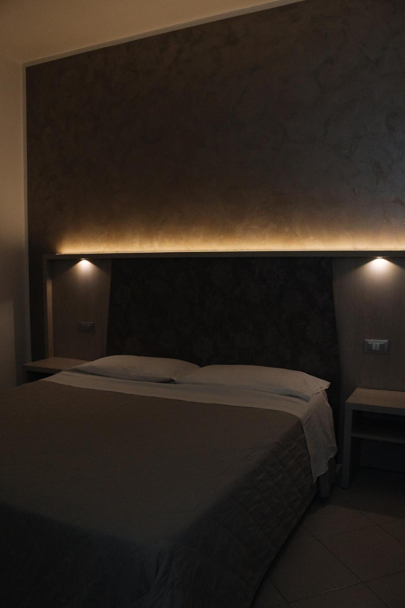 רימיני Gabbiano Apartments מראה חיצוני תמונה